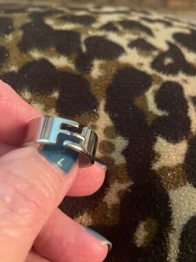 New Polished Silver Tone FF Ring Band Sz 9